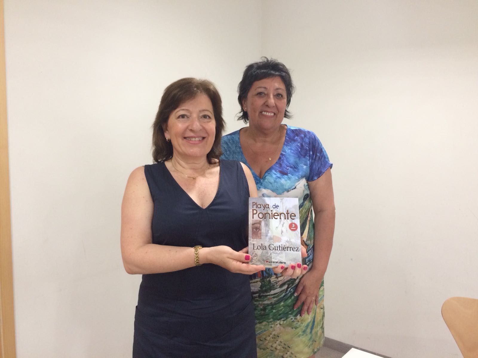 Ana Maria Mateo amb l'autora