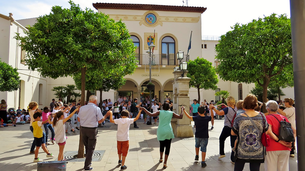 Ballada de sardanes a Pineda